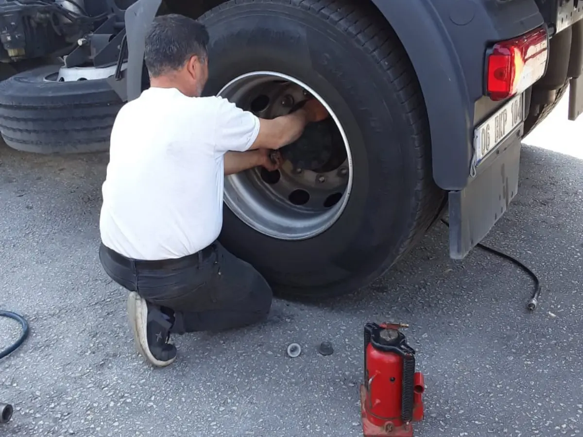 Bademler Oto Lastikçi